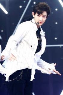 lotto朴灿烈花絮,揭秘Lotto背后的温馨瞬间