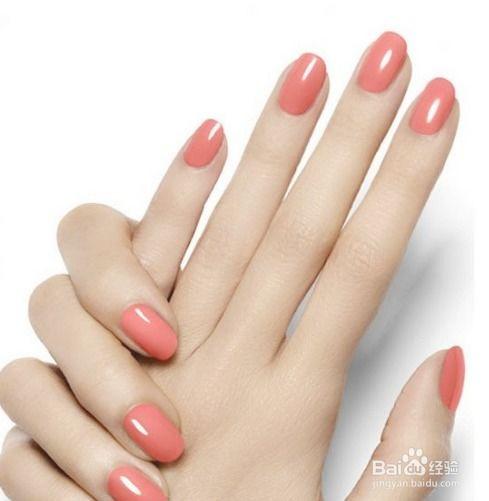 美甲颜色显手白的图片,尽显白皙双手魅力