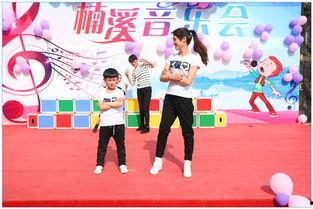 亲子秀照片,镜头下的温馨时光